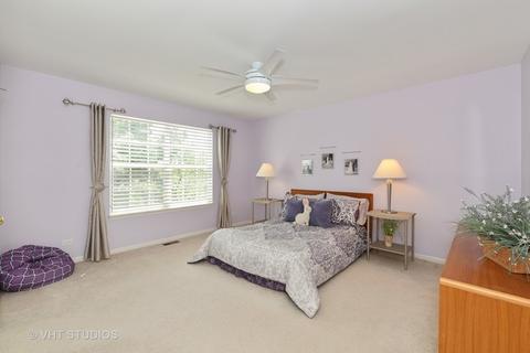 2653 Maple Cir, West Dundee, IL 60118 photo 12