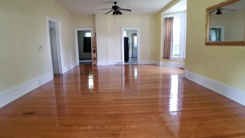 215 E 4th St, Byron, IL 61010 photo 4