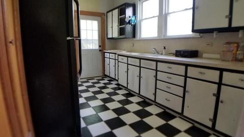 215 E 4th St, Byron, IL 61010 photo 5