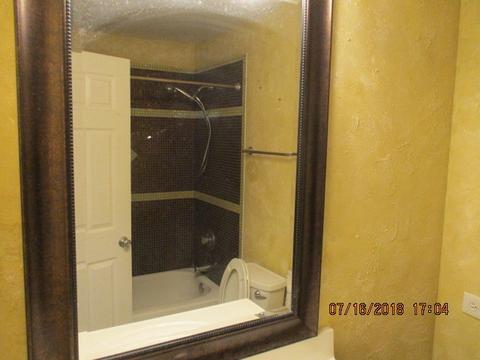 2 Creekside Cir #D, Elgin, IL 60123 photo 13