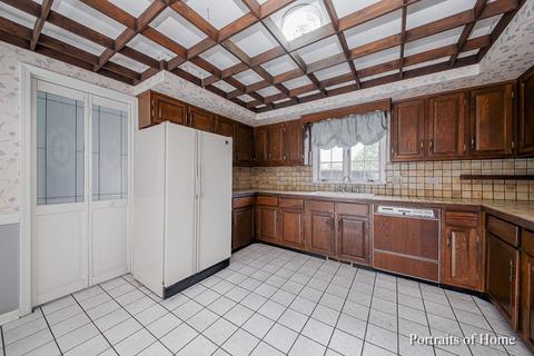 29 Devonshire Dr, Oak Brook, IL 60523 photo 11