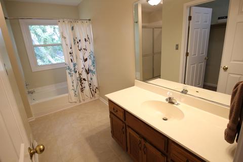 865 Crest Dr, Cary, IL 60013 photo 27