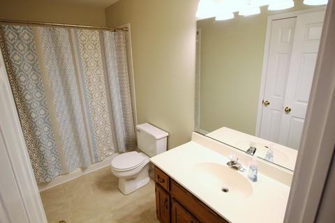 865 Crest Dr, Cary, IL 60013 photo 23