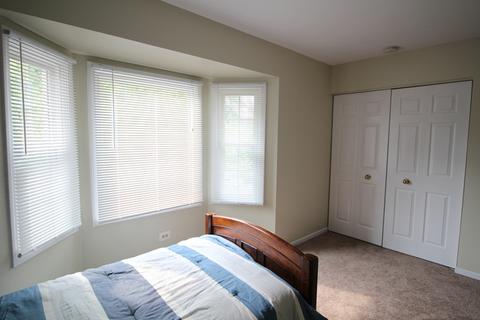 865 Crest Dr, Cary, IL 60013 photo 22