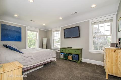 7621 W Gregory St, Chicago, IL 60656 photo 10