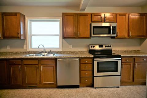 511 Jackson St, Champaign, IL 61821 photo 9