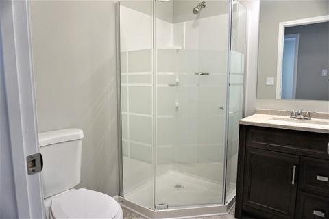 511 Jackson St, Champaign, IL 61821 photo 14