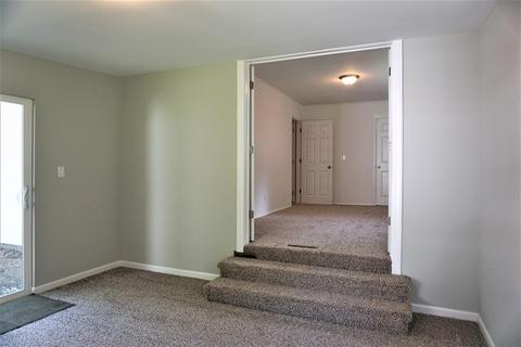 511 Jackson St, Champaign, IL 61821 photo 21