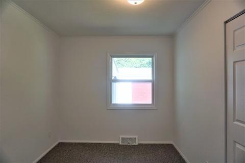 511 Jackson St, Champaign, IL 61821 photo 16