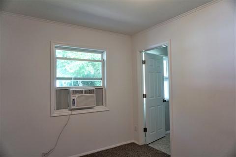 511 Jackson St, Champaign, IL 61821 photo 11