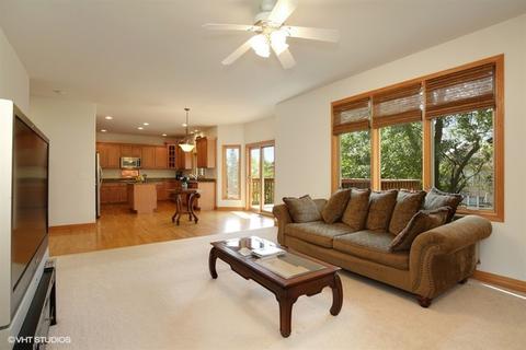 1960 Darling St, Wheaton, IL 60187 photo 12