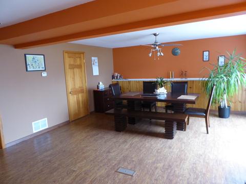 1475 Dennison Rd, Hoffman Estates, IL 60195 photo 11
