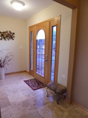 1475 Dennison Rd, Hoffman Estates, IL 60195 photo 5