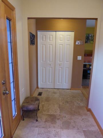 1475 Dennison Rd, Hoffman Estates, IL 60195 photo 26