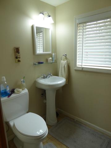 1475 Dennison Rd, Hoffman Estates, IL 60195 photo 22