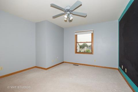 306 Chippewa Dr, Minooka, IL 60447 photo 12