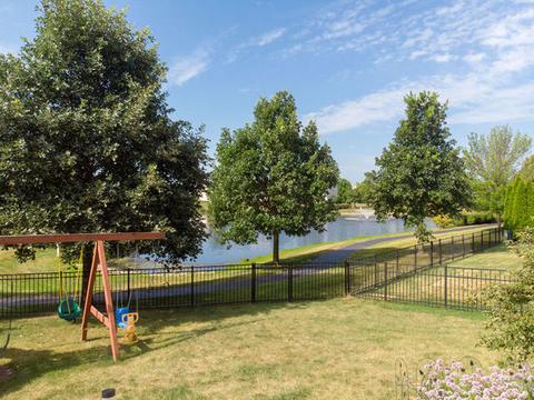 13 Gillingham Ct, Algonquin, IL 60102 photo 4