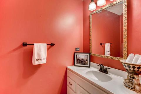 2327 Albright Ln, Wheaton, IL 60189 photo 13