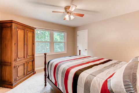 2327 Albright Ln, Wheaton, IL 60189 photo 16