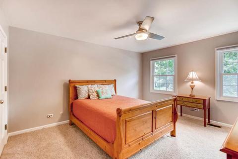 2327 Albright Ln, Wheaton, IL 60189 photo 15