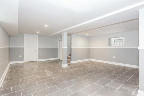 711 E 88th Pl, Chicago, IL 60619 photo 25