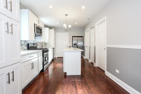 711 E 88th Pl, Chicago, IL 60619 photo 9