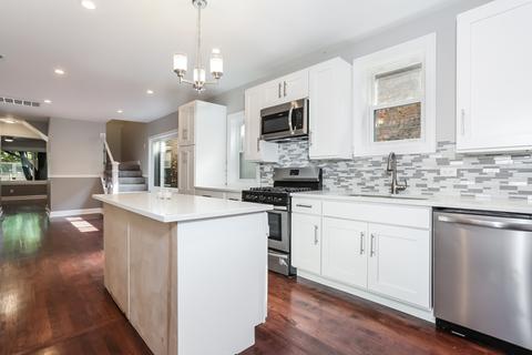 711 E 88th Pl, Chicago, IL 60619 photo 8