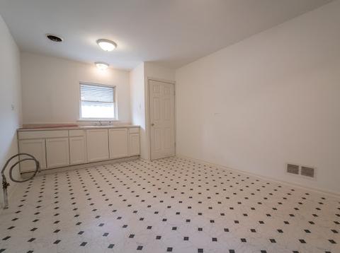3351 E 106th St, Chicago, IL 60617 photo 17