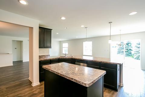 26813 Ashgate Xing, Plainfield, IL 60585 photo 4