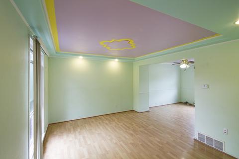 328 Alles St, Des Plaines, IL 60016 photo 2