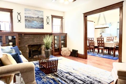 411 Adams St, Ottawa, IL 61350 photo 3