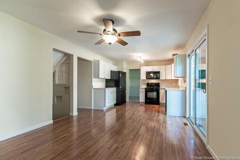 3960 Whispering Trails Dr, Hoffman Estates, IL 60192 photo 15