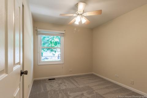 3960 Whispering Trails Dr, Hoffman Estates, IL 60192 photo 27