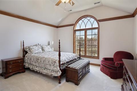 3722 Maple Ave, Northbrook, IL 60062 photo 16