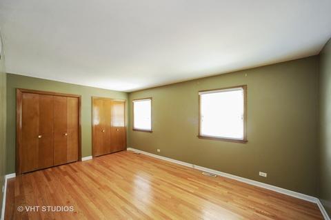 1759 E Cree Ln, Mount Prospect, IL 60056 photo 8