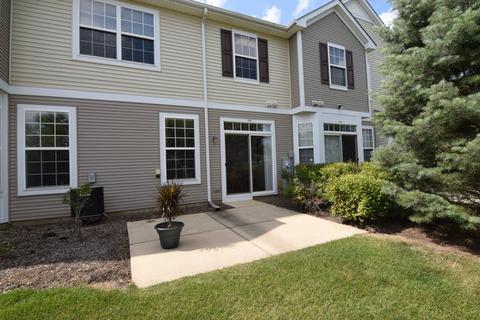 1482 Millbrook Dr, Algonquin, IL 60102 photo 15