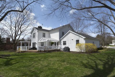 4631 Dawngate Ln, Rolling Meadows, IL 60008 photo 3