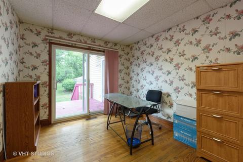 1447 Whitcomb Ave, Des Plaines, IL 60018 photo 9