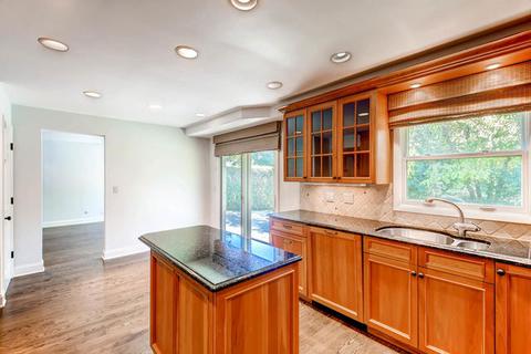 1038 Wayne Ave, Deerfield, IL 60015 photo 6