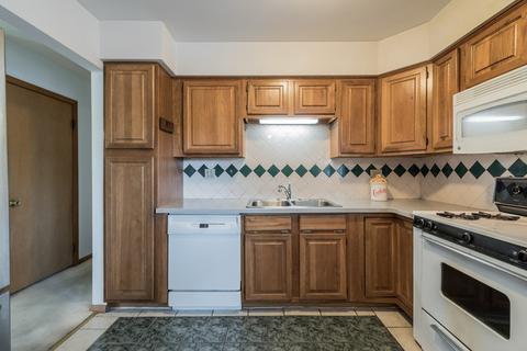 732 Westmere Rd, Des Plaines, IL 60016 photo 10