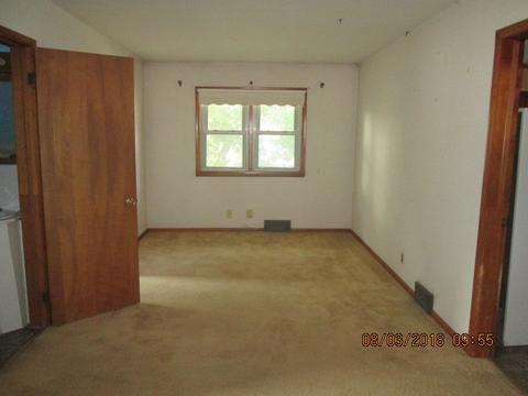 321 E Bluff St E, Marseilles, IL 61341 photo 9