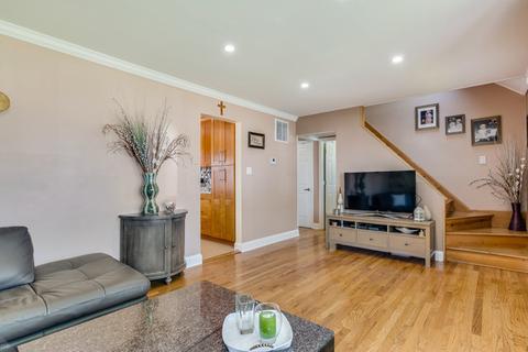 9016 Windsor Ln, Bridgeview, IL 60455 photo 5