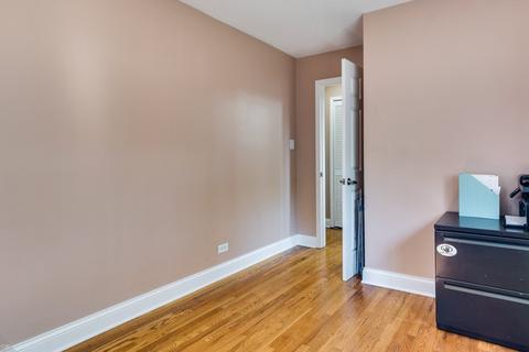 9016 Windsor Ln, Bridgeview, IL 60455 photo 17