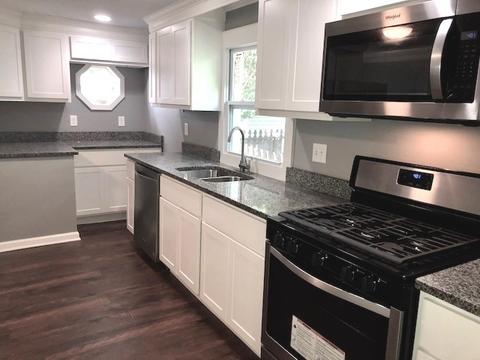 214 E Lee St, Plano, IL 60545 photo 9