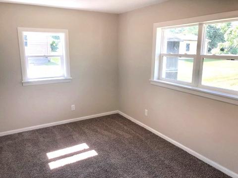 214 E Lee St, Plano, IL 60545 photo 19