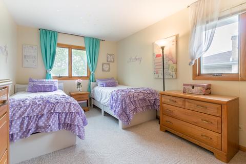 15308 Pine Dr, Oak Forest, IL 60452 photo 13