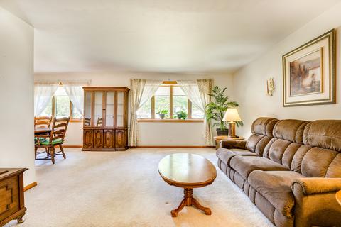 821 N Adele St, Elmhurst, IL 60126 photo 5