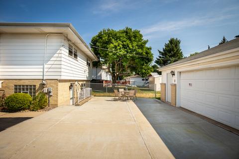 821 N Adele St, Elmhurst, IL 60126 photo 24