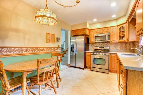 821 N Adele St, Elmhurst, IL 60126 photo 12