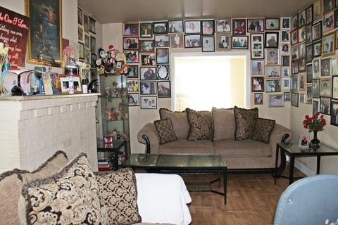 364 E 70th St, Chicago, IL 60637 photo 6
